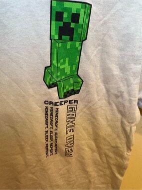 Kids Minecraft Creeper Graphic Tee - NWT!